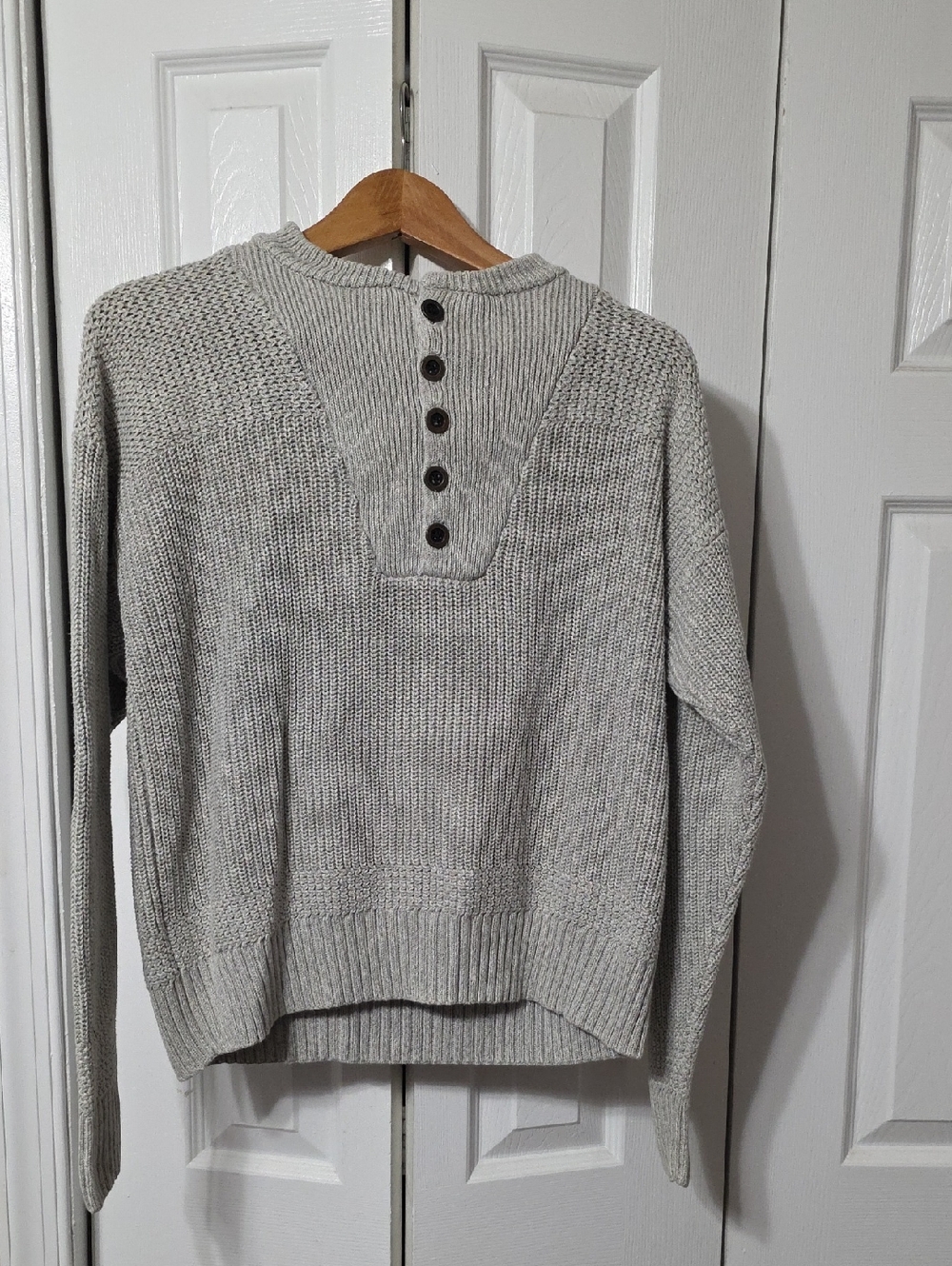 RedHead Light Gray Button-Back Crewneck Sweater